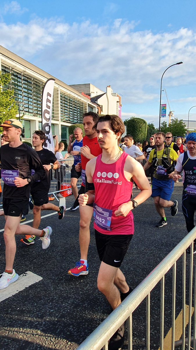 SHU_Alumni's tweet photo. And #TeamHallam is off! We are so proud of our @sheffhallamuni staff, students and alumni. Donate to Sanctuary Scholarships today - https://t.co/DCkwV1qbvp https://t.co/beQawcq45r