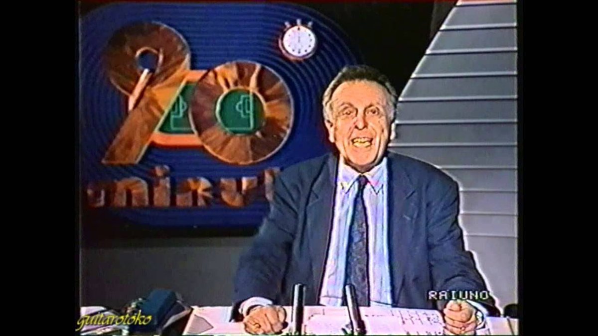CorJuve's tweet photo. Vi ricordate come seguivamo il calcio negli anni 90 ?!?!
@Novantissimo90
#radiolina #televideo #90minuto
C'erano meno polemiche e più passione !!! https://t.co/ut0uyKvl40