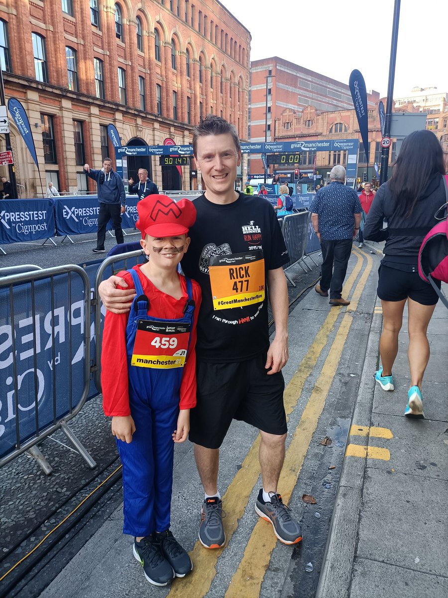 Shelby2003's tweet photo. Where the rest of the junior runners in fancy dress? #GreatManchesterRun @Great_Run  #powerup #gomario https://t.co/67z5N5CAwi