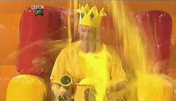 TheGeekForce's tweet photo. 2/2 created by Brian Marshall, Get Your Own Back featured teams of children, trying to score points against their respective adults; who made difficult tasks to attempt. The winning child would get revenge on the adult by ejecting them into a tank of gunge. #GetYourOwnBack30 https://t.co/9ZNDNzD1dK