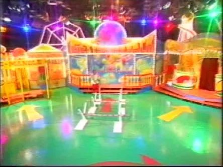 TheGeekForce's tweet photo. 2/2 created by Brian Marshall, Get Your Own Back featured teams of children, trying to score points against their respective adults; who made difficult tasks to attempt. The winning child would get revenge on the adult by ejecting them into a tank of gunge. #GetYourOwnBack30 https://t.co/9ZNDNzD1dK