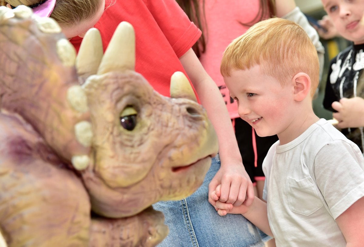 Lancaster_BID's tweet photo. One week until Dino Day! Join Lancaster BID in Lancaster City Centre on Sunday 3rd October from 11am, as Dinosaurs once again invade the city centre. It's going to be ROAR-some! https://t.co/cAW5cCypov
#lovelancaster https://t.co/MDOlfi5ZCL