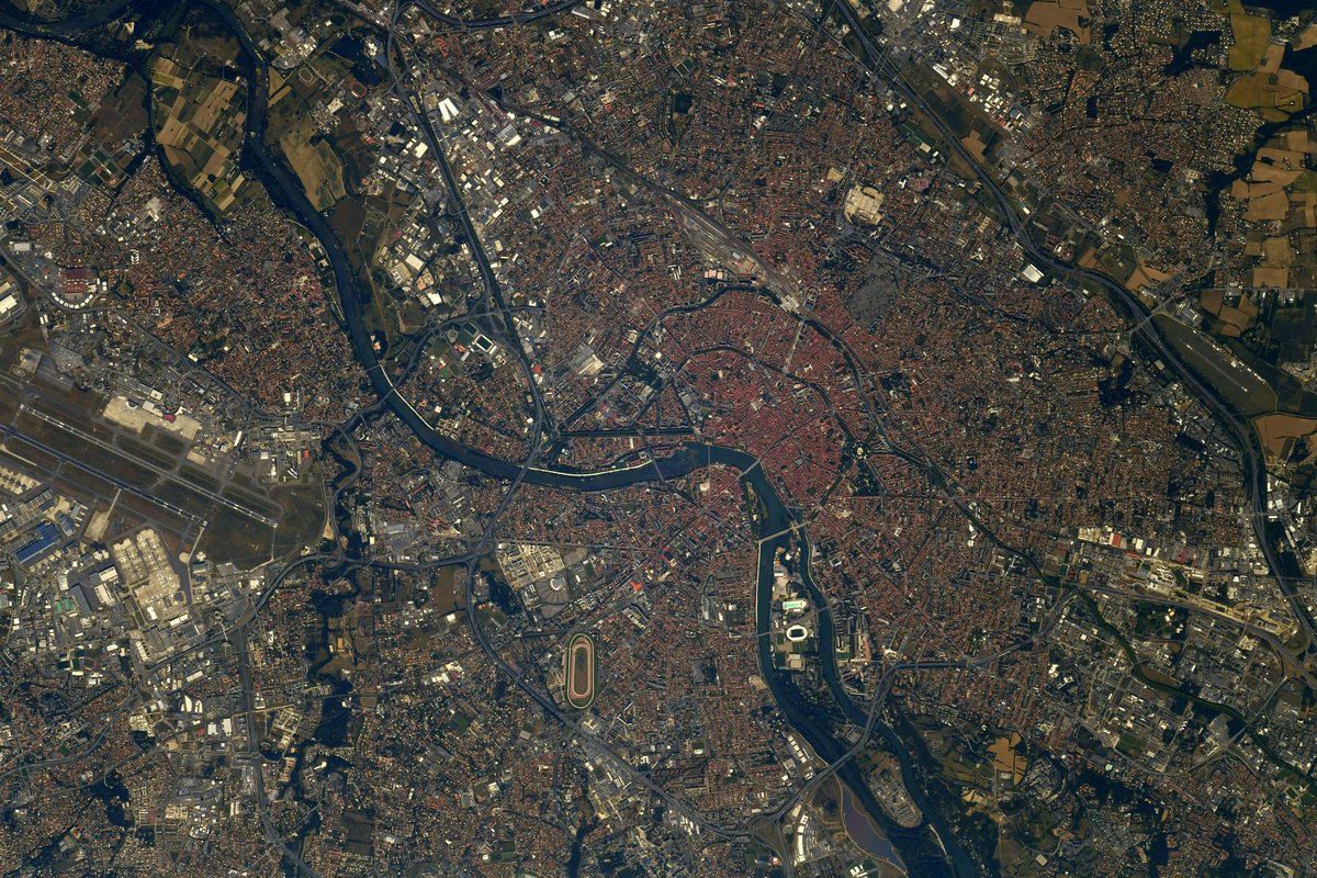 Thomas Pesquet tweet media