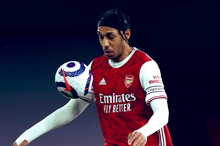 Footba11Village's tweet photo. GIVEAWAY: If Aubameyang or Kane score first in the NLD, we’ll giveaway a brand new Premier League shirt of your choice.🔥

To enter:

1⃣ RT this tweet
2⃣ Follow this account

Winner announced after the game, good luck! 🤝 https://t.co/Wv2ZFOyt6T