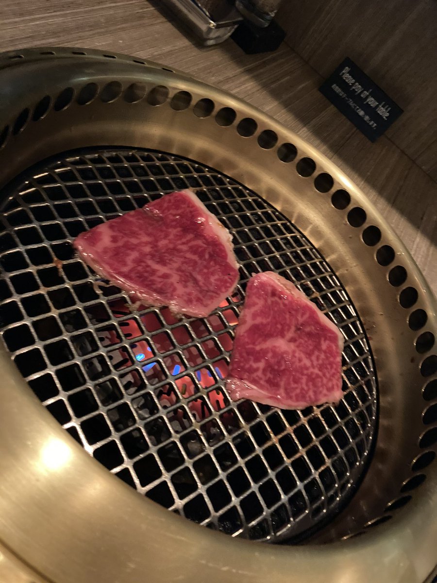 maip1013's tweet photo. 初めての　#天壇
なんかとにかくこんな焼肉初めてでびっくり！
by関東出身の私😂

#ありがたきしあわせ https://t.co/ziuLbRjCZp