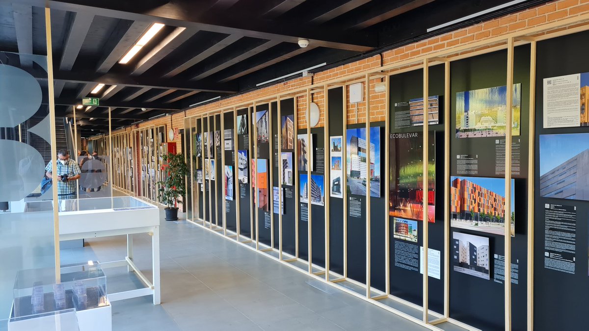 emvsmadrid's tweet photo. Hoy es el último día para visitar en la biblioteca Eugenio Trias del Retiro nuestra exposición '40 años creando hogares, transformando Madrid'. Y llévate uno de nuestros catálogos. #40emvs #vivienda @MADRID https://t.co/poa7vx4o5k