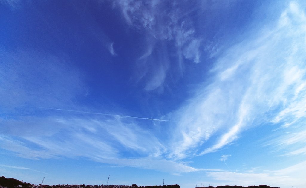 Glowing Lotus 今日の空 空 雲 鳳凰雲 龍雲https T Co 3kde9ewsvn Twitter