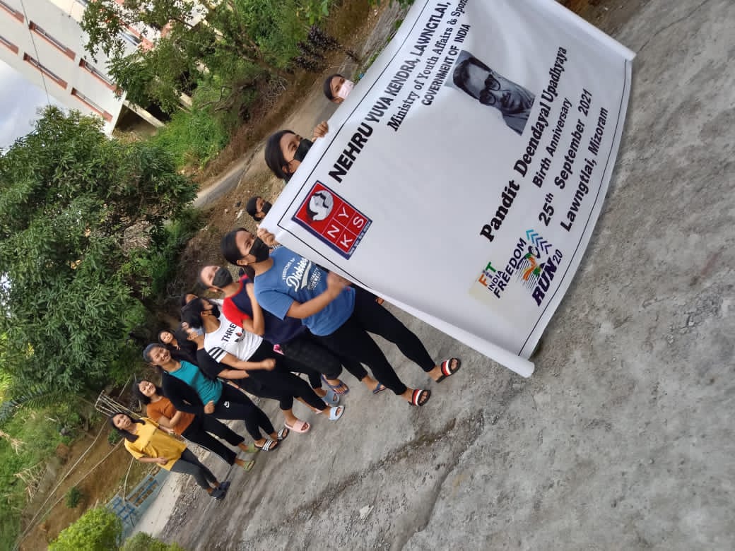NLawngtlai's tweet image. #FitIndiaFreedomRun organised by #NYKLAWNGTLAI
#freedomrun2.0 #FitIndiaMovement #FitIndia #AzadiKaAmritMahotsav #Run4India #nyksmizoram #NYKSINDIA 
@MizoramNyks @Nyksindia @YASMinistry