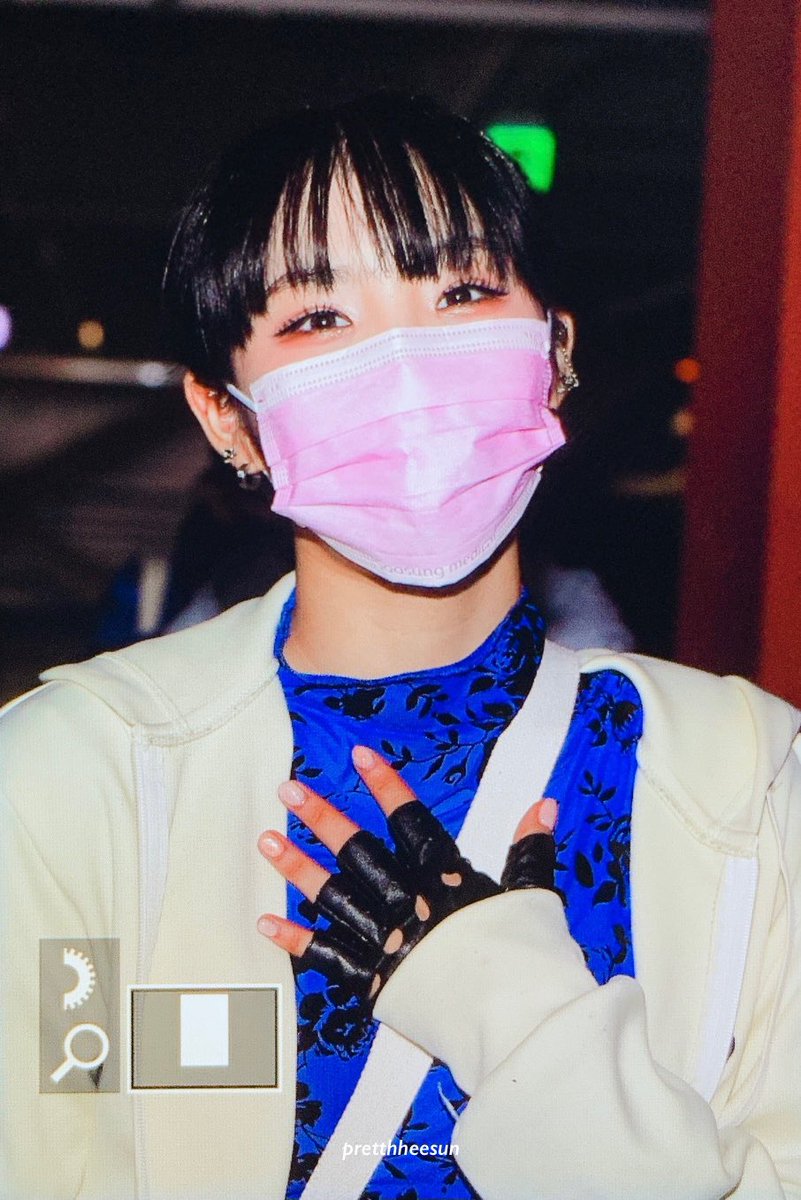 prettyheesun's tweet photo. 210926 출근

#핑크판타지 #희선 #하린
#Pinkfantasy #Heesun https://t.co/vUs9j0oTtV