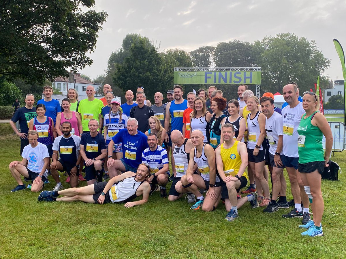SarahJMassey2's tweet photo. Well done to Graeme @DDRC_3 and Gina and Harry and all the Ever Presents who have run every @EalingHalf such an amazing achievement #EverPresents #ealingfeeling https://t.co/DHkg7cXcoF
