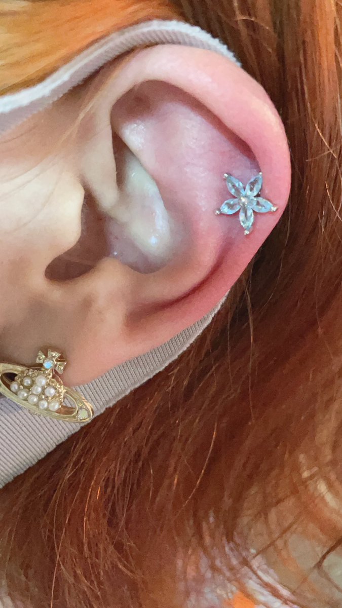 rebel_piercing's tweet photo. ~アウターコンク~
#宮城 #仙台 #国分町 #ピアス #ピアスショップ #ピアススタジオ #バー #爬虫類 #ヘビ #虫 #ゲテモノ #東京喰種 #ウタ #アウターコンク
#miyagi #sendai #pierce #piercing #pierceshop #outerconchpiercing https://t.co/jzCBleijE7