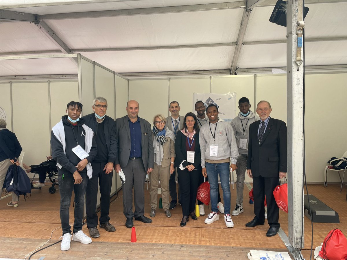 FGarches's tweet photo. Merci aux Olympiens pour leur bonne humeur et leur engagement ! https://t.co/Bi3BPJ1q76