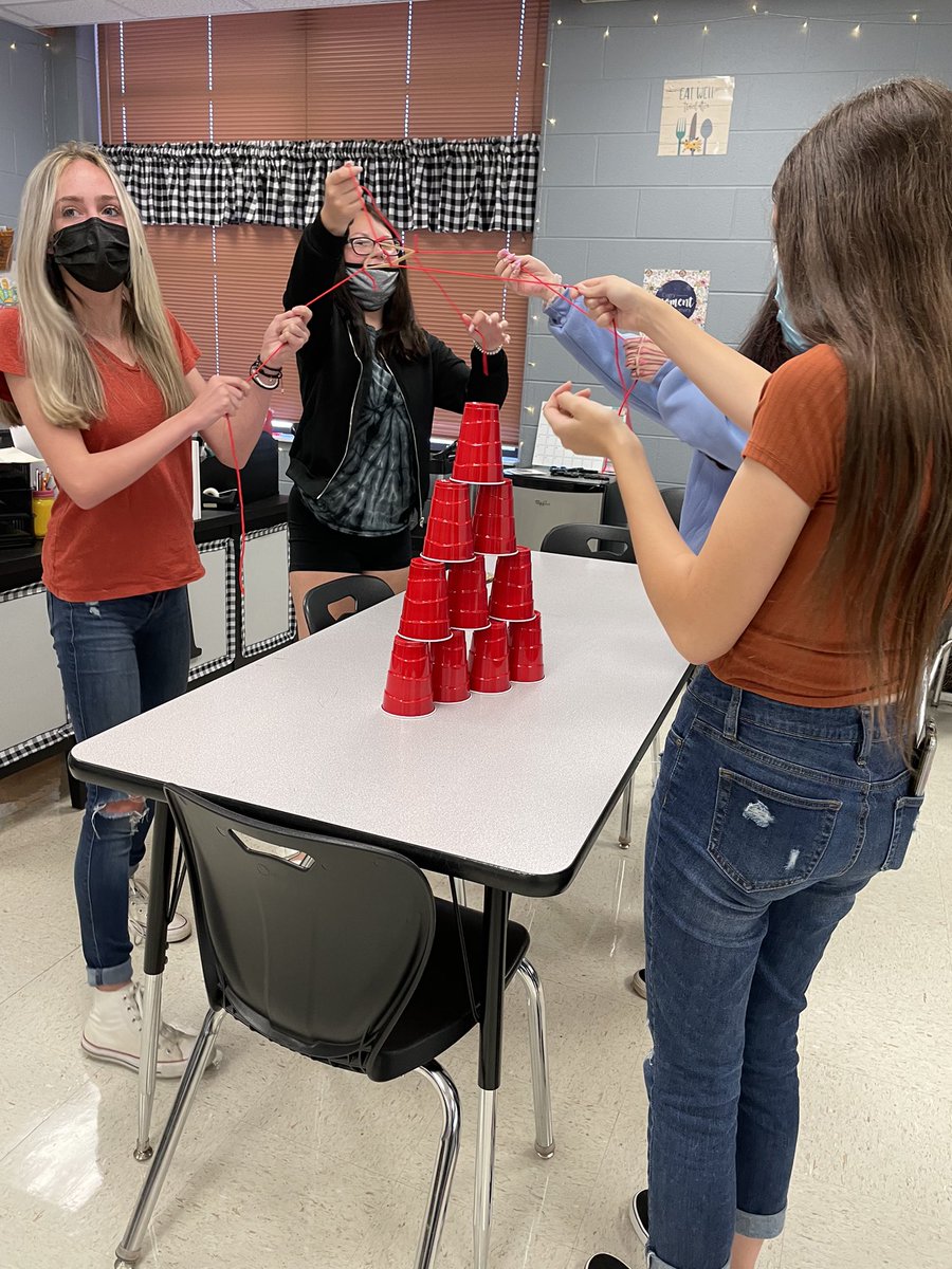 virginiafccla's tweet photo. The Gate City High School @NationalFCCLA chapter participated in fun #VAFCCLA team-building activities to start off the school year! Trying to build a tower of #FCCLA-red cups with “no hands” is a great idea for an interest meeting. Thanks for encouraging students to #JoinFCCLA! https://t.co/jAbvFkBvSN