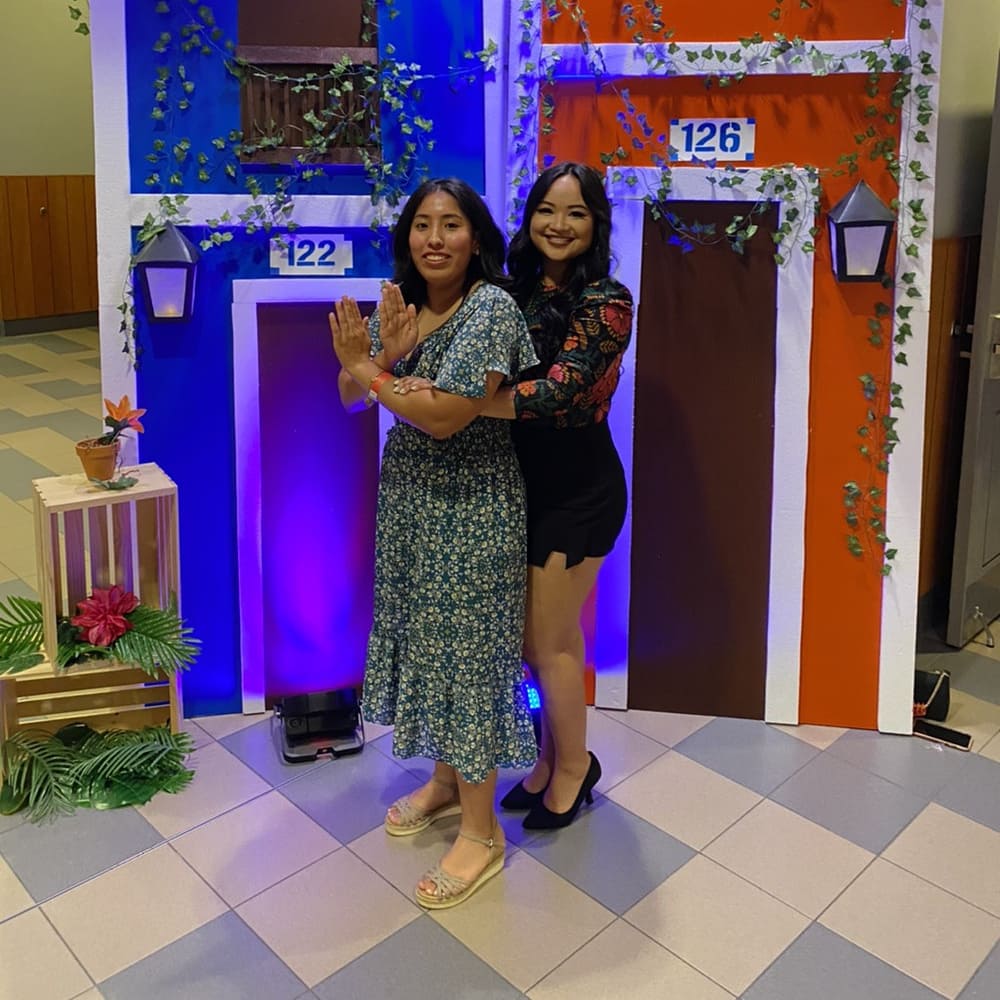 Omicron_LPC's tweet image. Yesterday, hermanas enjoyed a night of dancing and delicious food at Fiesta Latina hosted by @hola_ud. The Eboard out did themselves! 🙌🔥
.
.
.
#FiestaLatina #LambdaPiChi #LPC1988 #LPC #LaHermandad #sisterhood #saturdayvibes