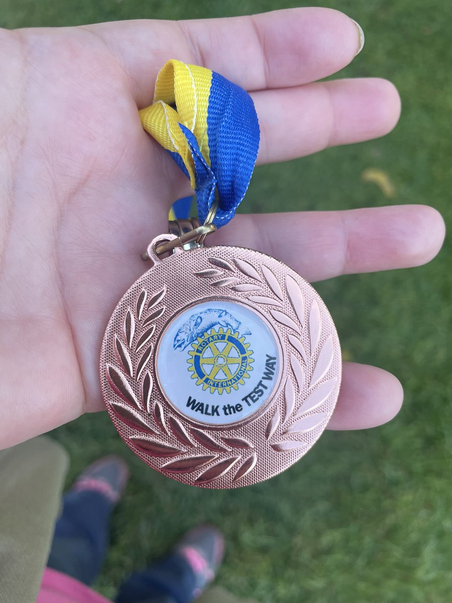 vjhavercroft's tweet photo. Made it! 12.81 miles, 29,799 steps plus the extra mile each way to the station #walkthetestway #gonnahurtinthemorning @bloodcancer_uk #romseyrotary @tammidoll https://t.co/prkZZqWArt