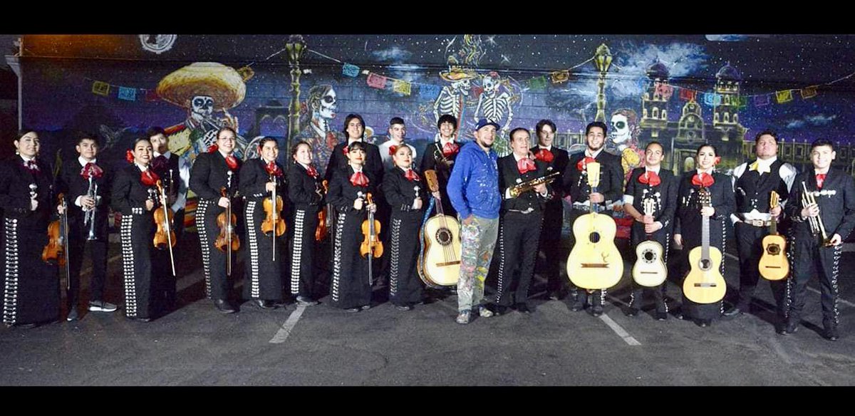 iberbrass's tweet photo. 🇺🇸 Un cliente + satisfecho.

🇲🇽Don Antonio Castañeda, todo un maestro del mariachi, ya tiene su boquilla LOTUS 2XL2. 

🙏🏻 Muchas gracias por la confianza depositada. 

#mexico #USA #mariachi #lotus #mouthpieces #boquillas https://t.co/xVv62B0J0F