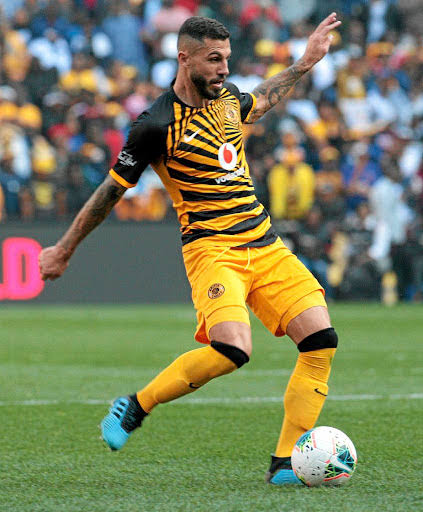 BenjaminNgobese's tweet photo. We jump when its oppositions corner or freekicks, man marking is important and also being a brothers keeper. Stop playing like amateurs you are experienced players let that be seen in the field of play. 👀 @KaizerChiefs https://t.co/NFlXzvgI6b