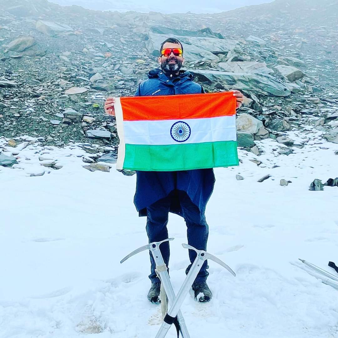 NiravMasrani's tweet photo. #Superintendent_of_police @hareshdudhat
#Height_gaining of 15100 #feet of #Kshitidhar_base_camp. https://t.co/r8K1SRWth8