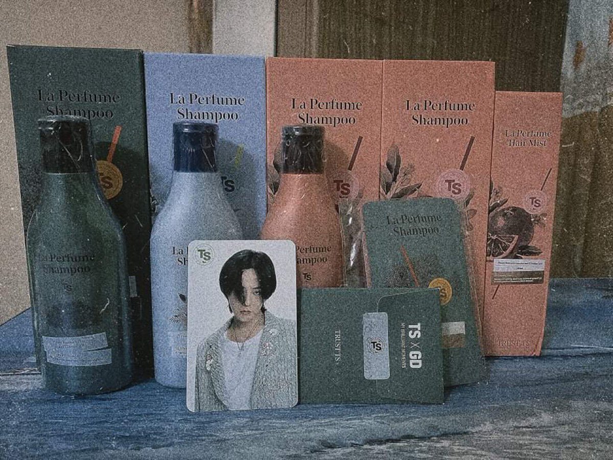 quyn_temari's tweet photo. 🥰🥰🥰🥰🥰🥰 list đồ Tết của t hiện tại đã có dầu gội, bánh, cafe, son để xài 🥲🥲🥲🥲🥲 
Chờiiii ơi ngy iem đẹp quáaaaaaaaaaaaaaasasaaaa tình đầu của emmmmmmmm
#GDxTS https://t.co/7R1WMikmi1