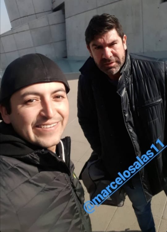 AzulJuan30's tweet photo. Fotito del recuerdo con el matador....... #vamoslaU #VamosLaU con toda la fe hoy..... #vamoslaU #VamosLaU #VamosLaU #weedia #weedia #vamoslaU#weedia 🤘🤘🤘🤘🤘🤘🤘🤘🦉🦉🦉🦉🦉🦉🦉 https://t.co/17QY0V3PoP