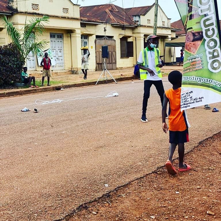 Dhatbwoydttimo's tweet photo. Creating a world where kids can play in roads safely
#carfreeday2021 
#girls4climateaction https://t.co/EBsTAiiEV5