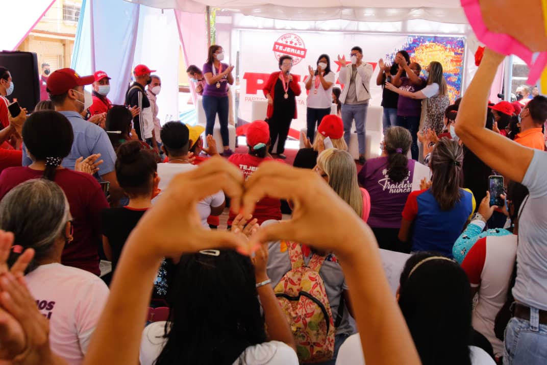 PSUV tweet media