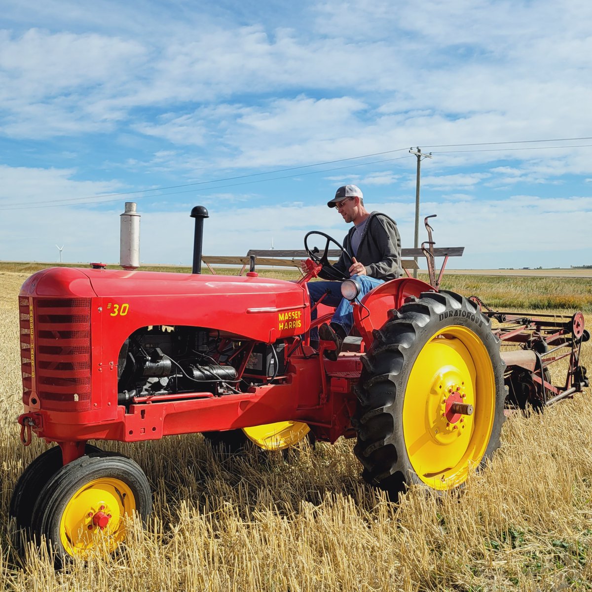 We wrapped up #Harvest2021 on the  Hoppins Farm with a liitle fun. The old masseys got the job done. Thanks to everyone who came and helped out. It truly was a fantastic day!!!