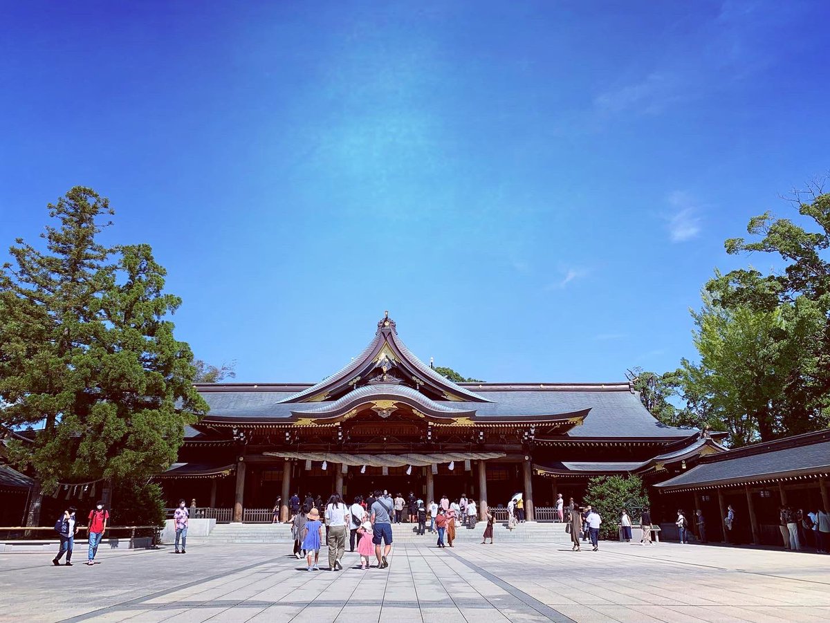 collection_hill's tweet photo. Visited Samukawa shrine at Autumn Equinox Day, where is very famous for one of spiritual spots, positioning on ray line in Japan, especially, the sun’s energy focuses on here, so strong! 😵☀️
#samukawashrine #寒川神社 #rayline #spiritual #AutumnEquinox #autumnequinox https://t.co/4465u6buX5