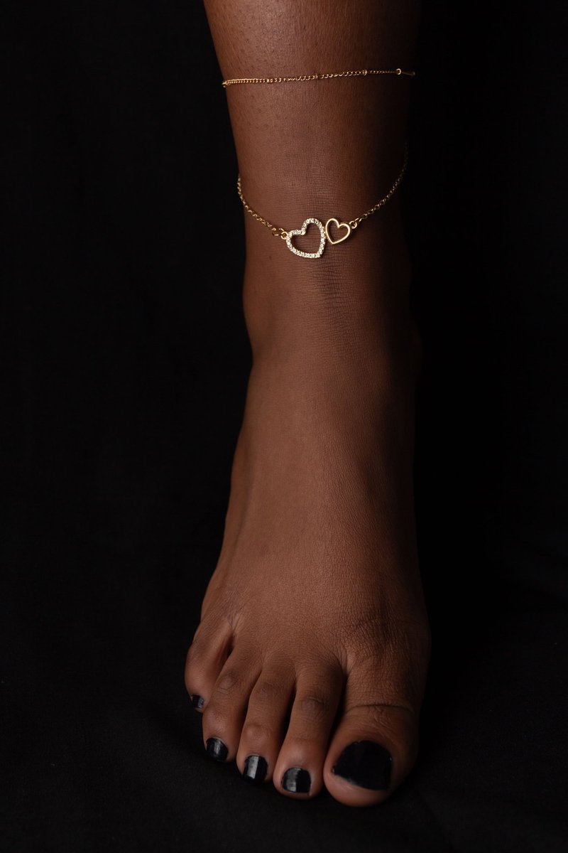 xtremxposure's tweet photo. Did some work for @kuzire_ for their spring accessories collection. 
Model: @JoyTshiamo
Location: South Africa
📸: @KutloanoPhiri https://t.co/wVVVJ8XneB