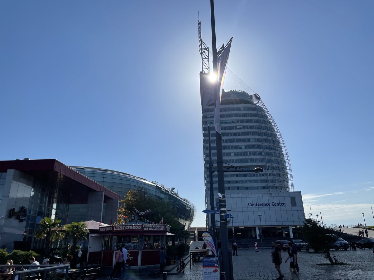 Florian Hollender tweet media