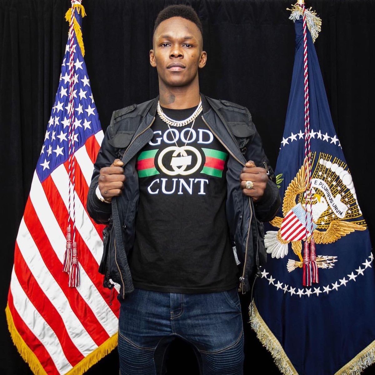 stylebender's tweet photo. #comingtoamerica https://t.co/FTY3MHkdY9