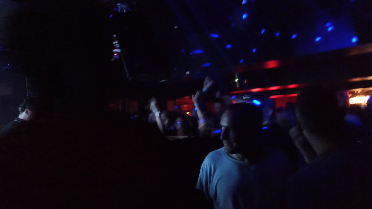 Daisy95601600's tweet photo. #ALFOS
#GLASGOW
rip #Wetherall
Thanks to all at the Berkley Suite last night. Sweaty, dancy, hugs and only a few staff members in masks (young!?) Danced all night, in my element. #ScotlandILoveYou https://t.co/CcANcJ5fhU