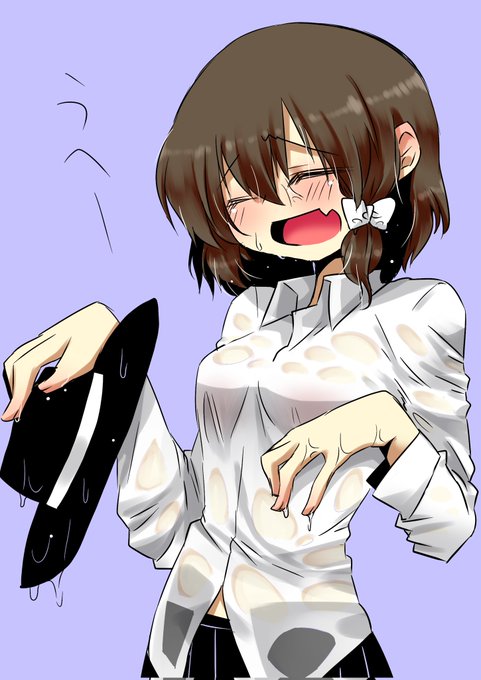 突然の雨にうたれた蓮子ちゃんの再掲
#宇佐見蓮子 