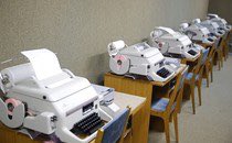 islandmonkey70's tweet photo. Getting the fax machines ready at the #Reichstag to announce the election results #wahl2021 #digitalgermany https://t.co/MrBx39ugnQ