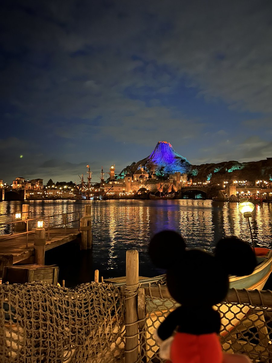 sakuchan_disney's tweet photo. #TDR_now 
iPhone 13 pro無加工。
もっともっとiPhoneが進化していくかと思うと楽しみです😌 https://t.co/P349AXR2Gn