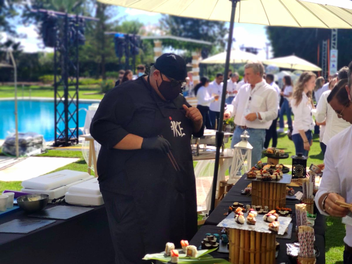 IKE_SushiGourme's tweet photo. ♔EN EL REAL CLUB SEVILLA GOLF♔
🔴#DeVuelta🔝
Amig@s, ¡ya hemos vuelto! Y lo hemos hecho este finde con un #stand de 📌IKE en un #macroevento celebrado en #RealClubSevillaGolf 🏌⛳🔱
Y ahora sí ❗😀👉 ABRIMOS NUESTRAS PUERTAS EL PRÓXIMO JUEVES 3️⃣0️⃣ https://t.co/aJlFOvlcKv