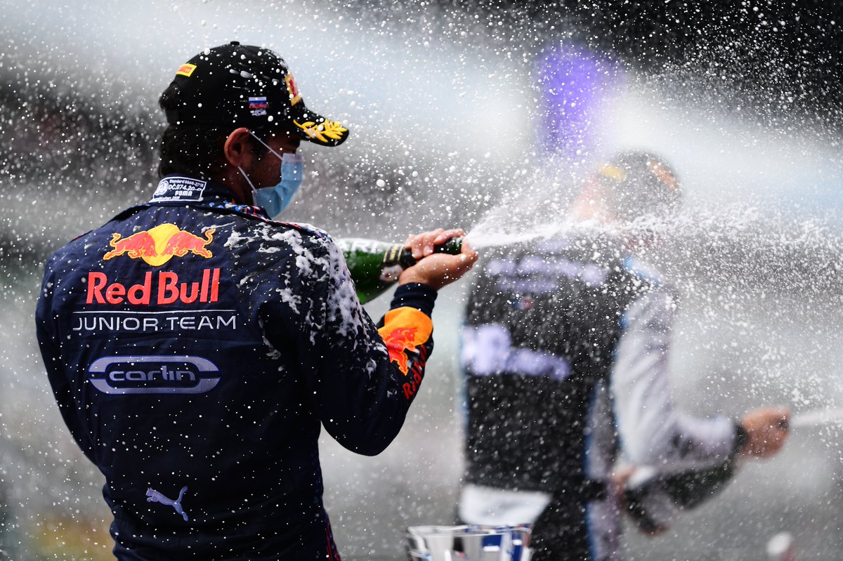 Formula2's tweet photo. Another podium for @DaruvalaJehan 🍾

His fourth of the year! 👏

#RussianGP #F2 https://t.co/pENKhhY7Ft