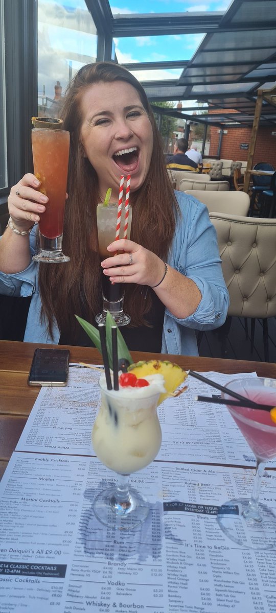 0052MEL's tweet photo. It escalated pretty quickly ๐๐น๐ธ#cocktails #drinks #mortaled https://t.co/71zVHjht0I