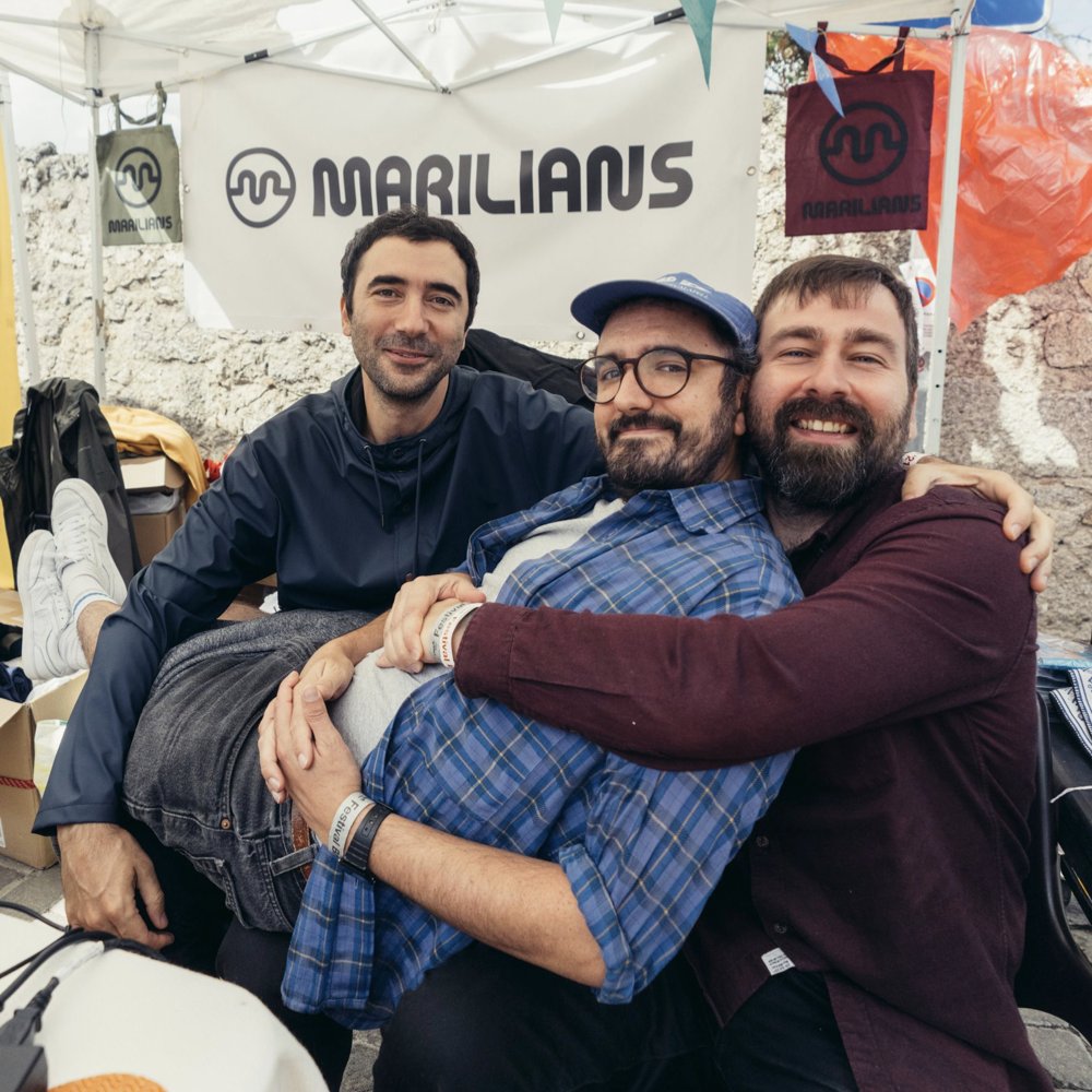 festbrillante's tweet photo. Naturaleza 
+ mercado
+ vino natural 
+ cañas con amigos
+ buena comida
+ música, por supuesto.

💃🏽 Llevamos meses trabajando para que viváis una experiencia especial.

🤘🏽 Esperamos que disfrutéis infinito de este último día de festival y del ambiente del pueblo. https://t.co/sHYAaFD3LS