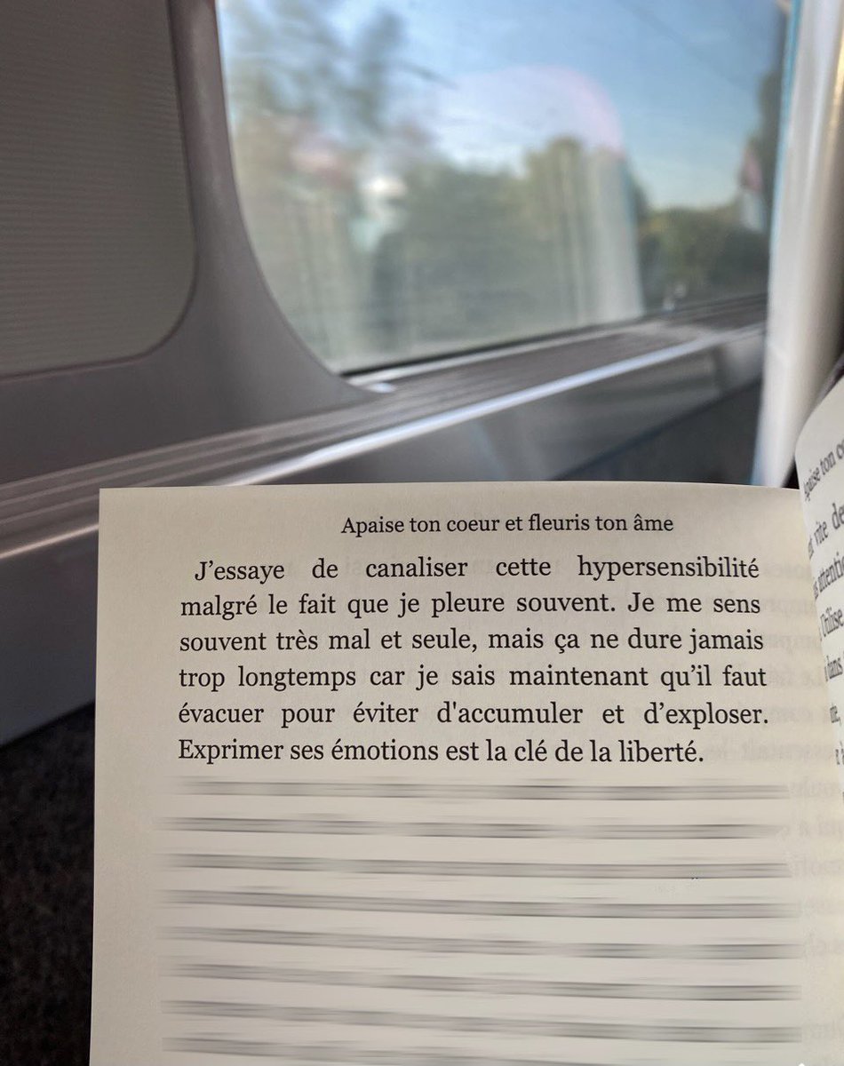 douceurandsabr's tweet photo. L’hypersensibilité https://t.co/KU6aAm6qIN