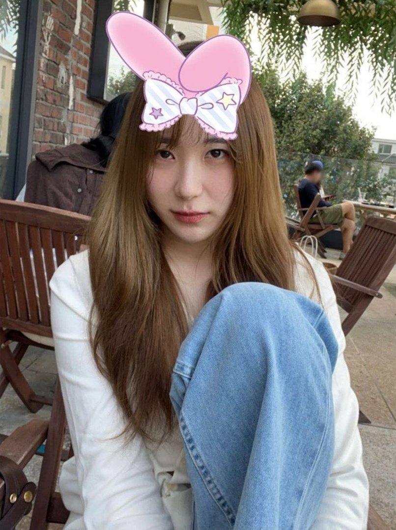 chaeyeonfiles's tweet photo. 210926 instagram update https://t.co/sLsMOLnOSs