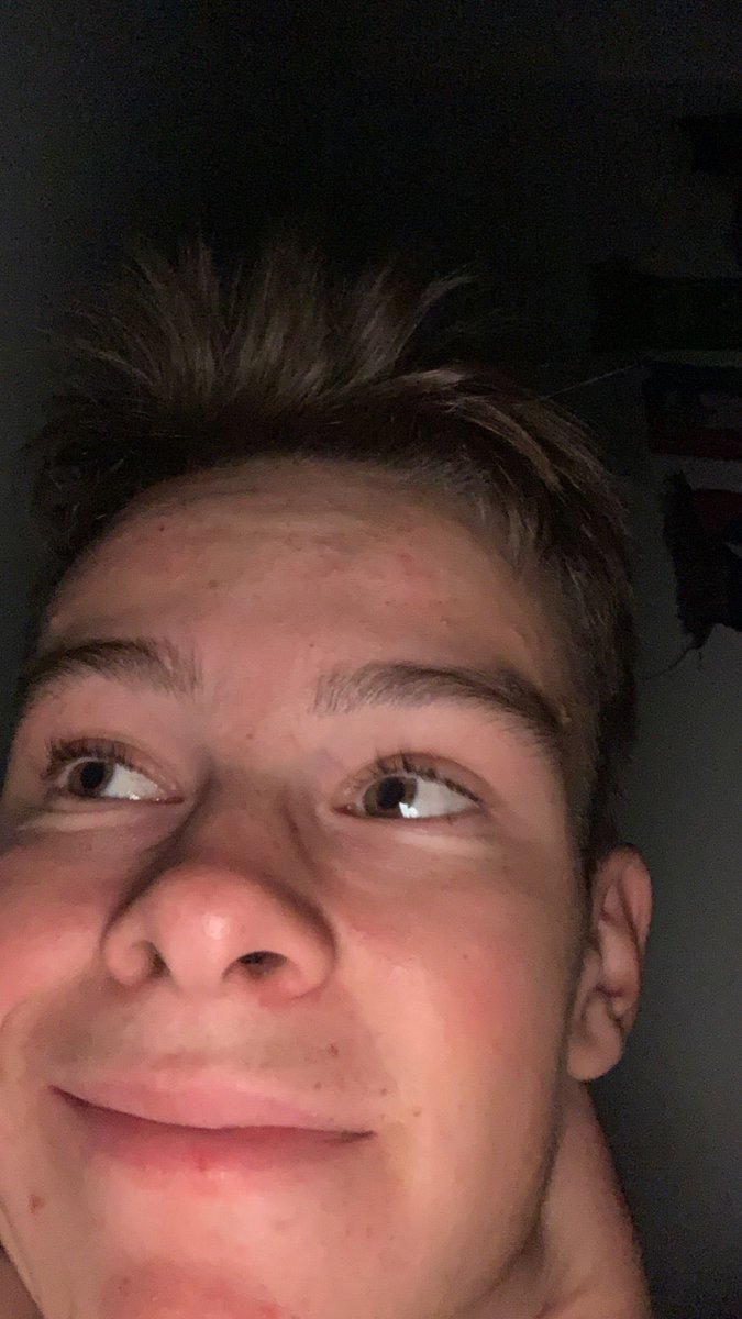 felix_engl's tweet photo. Fifa-Schlafrhythmus is wieder mal on point #leak #leaker #hype #is #vorbei #Bundestagswahl #leakerdeinesvertrauens #Fortnite #xjam #bleiburg #nötsch https://t.co/ZnWg47Gj4e