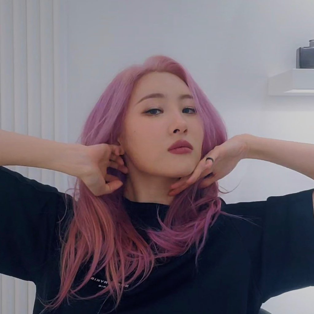 pinkish purple’s invented by her