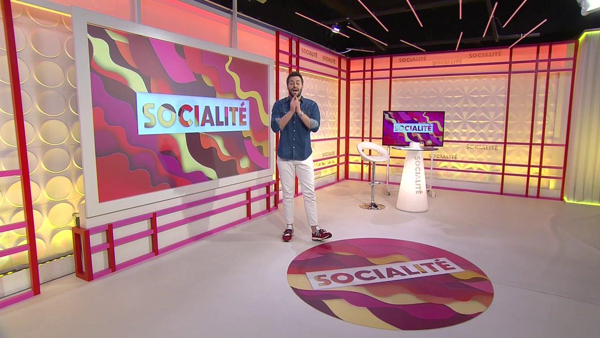 SOCIALITÉ tweet media