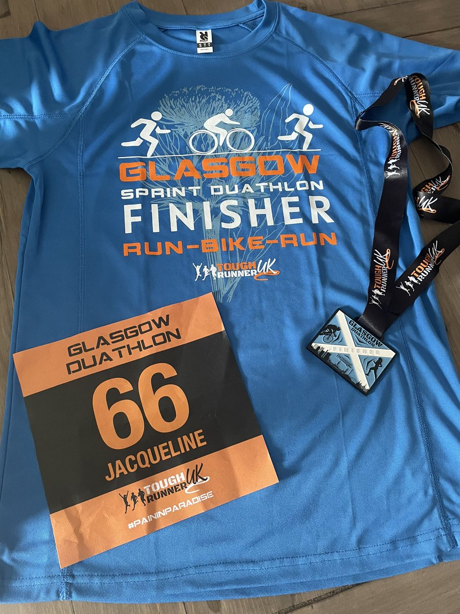 Jax1966_'s tweet photo. Glasgow duathlon done and will never be done again! #toughrunner #glasgowduathlon #runcyclerun 5k30k5k #still kickingcancersass 🏃‍♀️🚴‍♀️🏃‍♀️ https://t.co/85TinCewCu