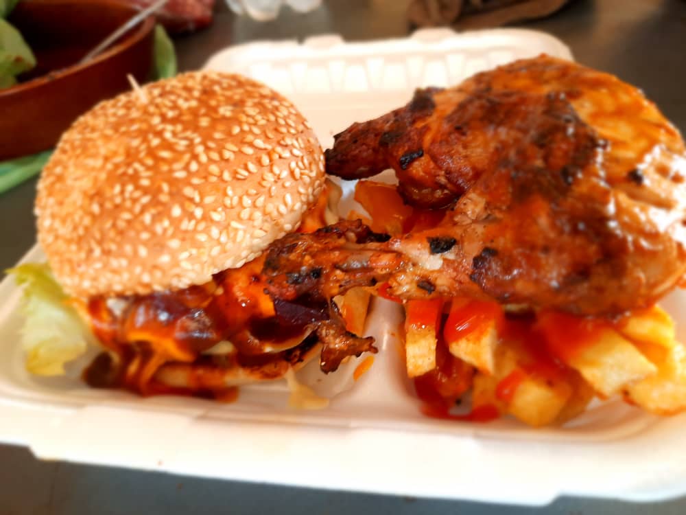 HopeMandevu's tweet photo. Hi guys ! I sell food .. kindly retweet and place an order 😊
Call/app 71473158 https://t.co/Vzv1ekJoop