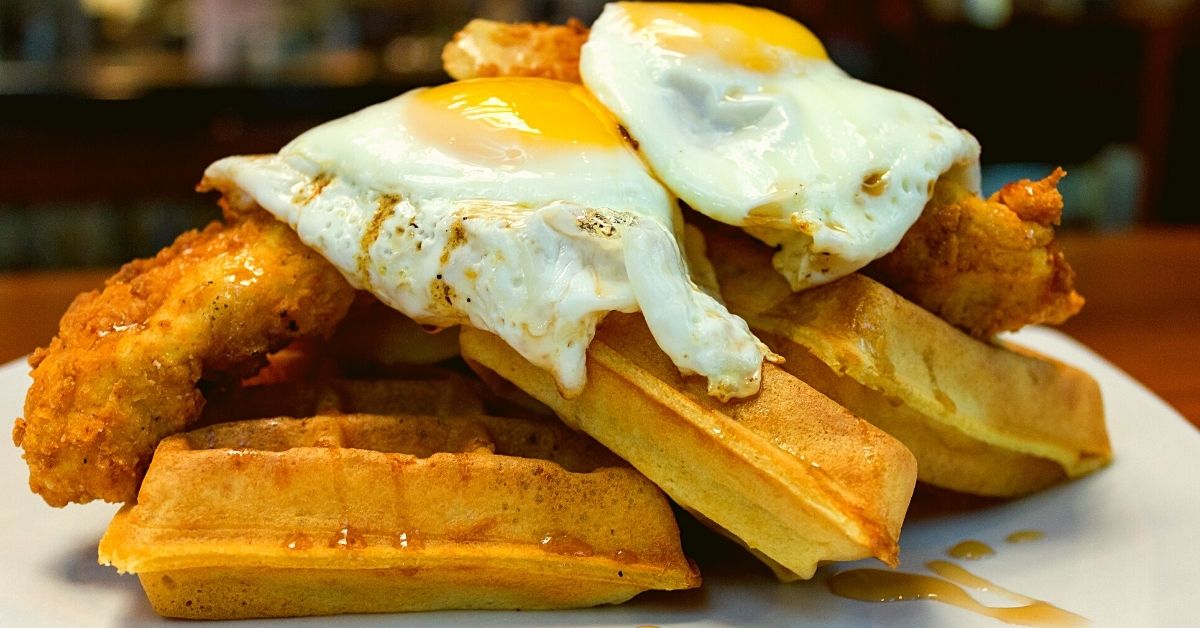 HopsSupplyCo's tweet photo. "Make HopsCo. your go-to brunch place. You won't regret it 😉
.
LIVE music 🎵
Drink specials ALL day! 🥂
Delicious Brunch Features 🤩
Every Saturday AND Sunday from open until 3pm" https://t.co/gmKB00Pnlq