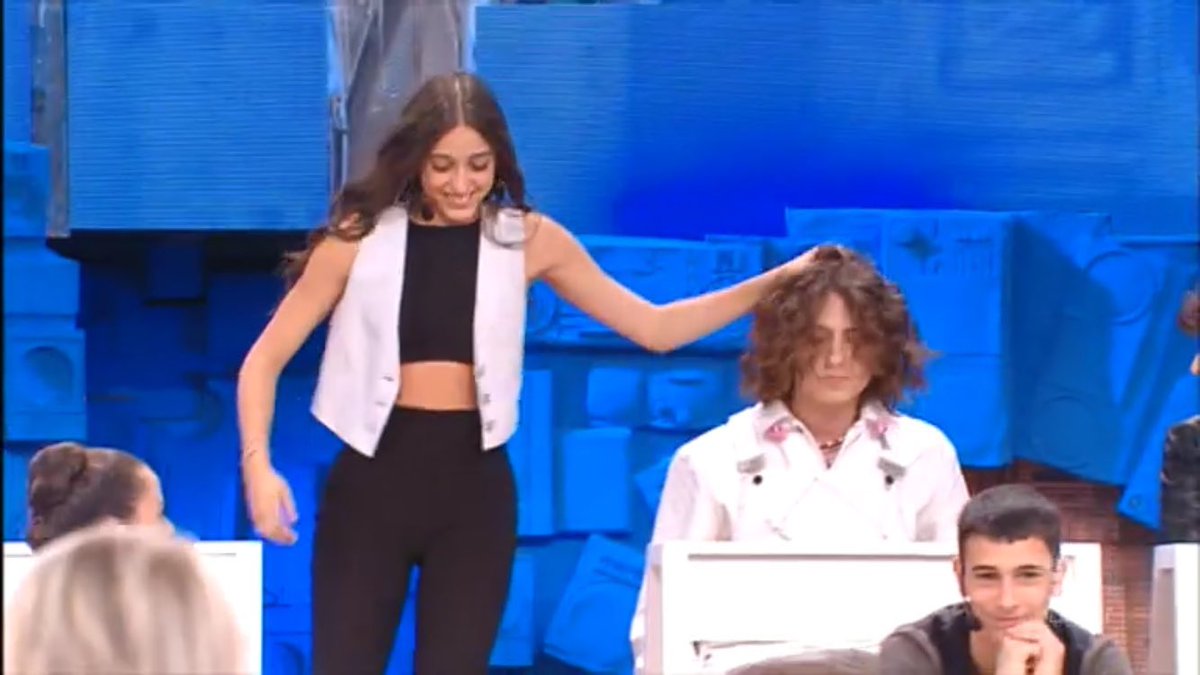 jjbowerslaugh's tweet photo. non ce la faccio ho troppo di amici 20 nell’occhio

#Amici21 https://t.co/7UyhtLqnS8