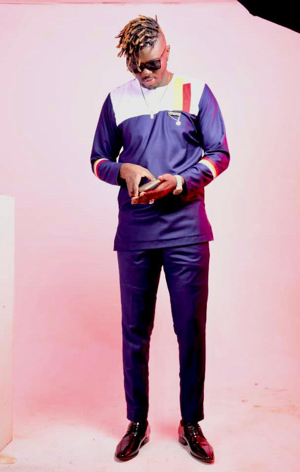 Nyonguo's tweet photo. Happy Sunday from your boy Clement Toh aka Local Man. Thank you for all your support.
#wahvoicedey
#teamcto
#ctofor15M
#biggy237 https://t.co/FlBt9u4ZAH