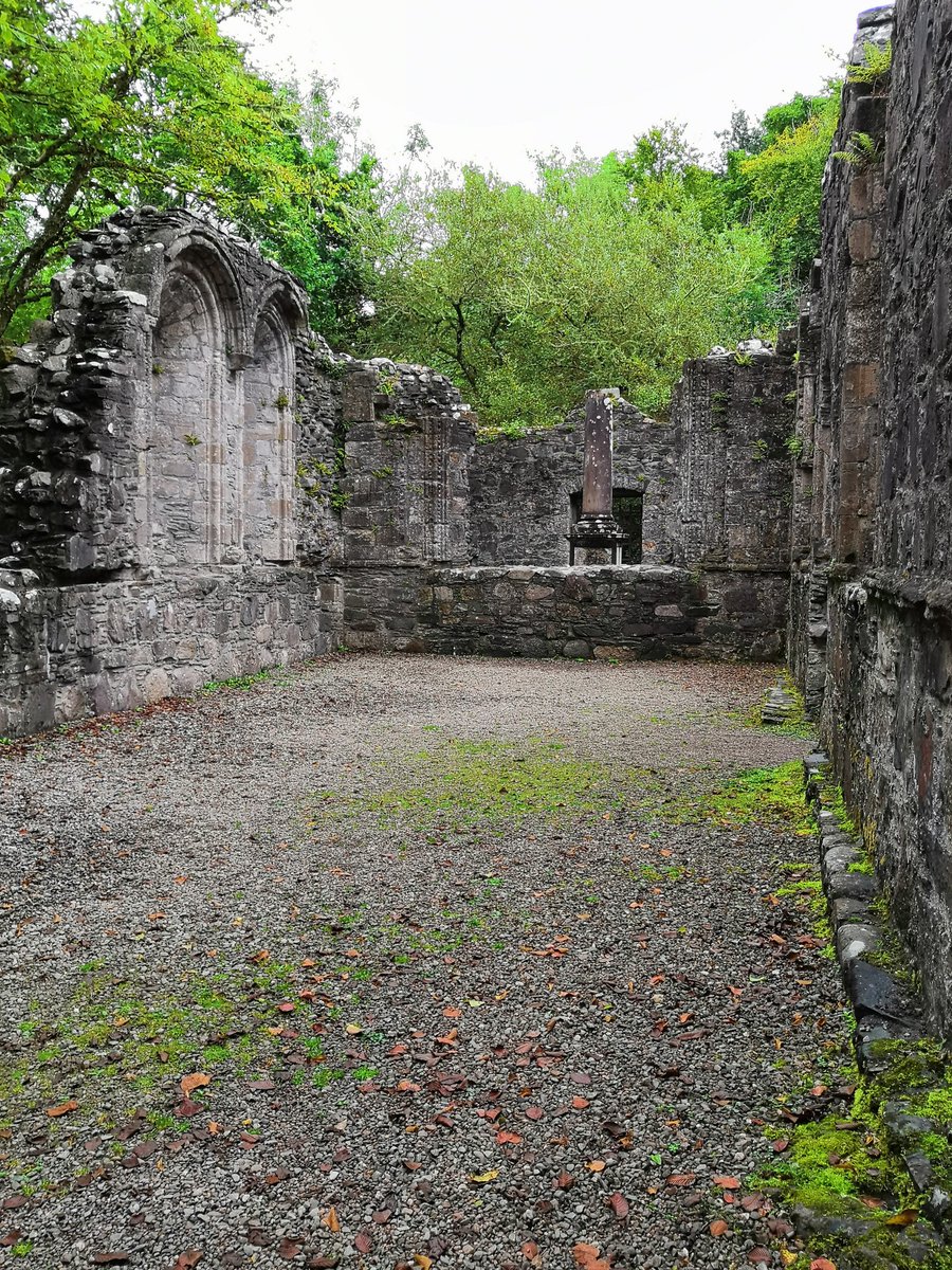 gillianeswan's tweet photo. A little bit of castle hunting this morning. Thanks to the fantastic work @welovehistory do to look after these incredible places, so we can #RespectProtectEnjoy them for generations to come. #lovewhereyoulive #wildaboutargyll #VisitScotland https://t.co/GMvwbD4UZ8